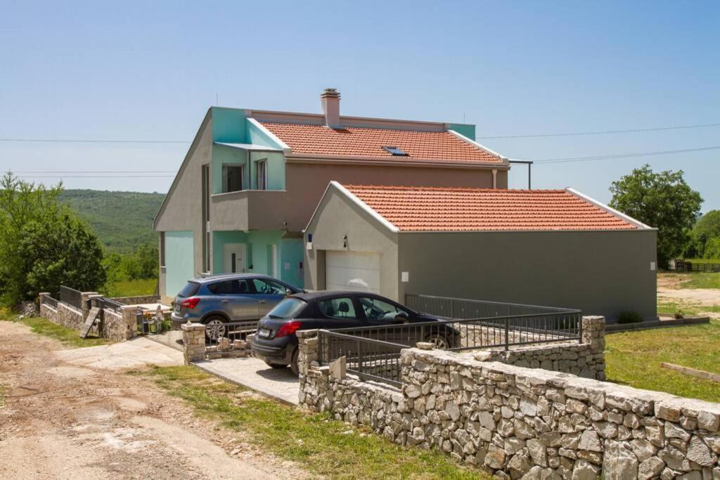 Holiday House Villa Bleu Korusce 外观 照片