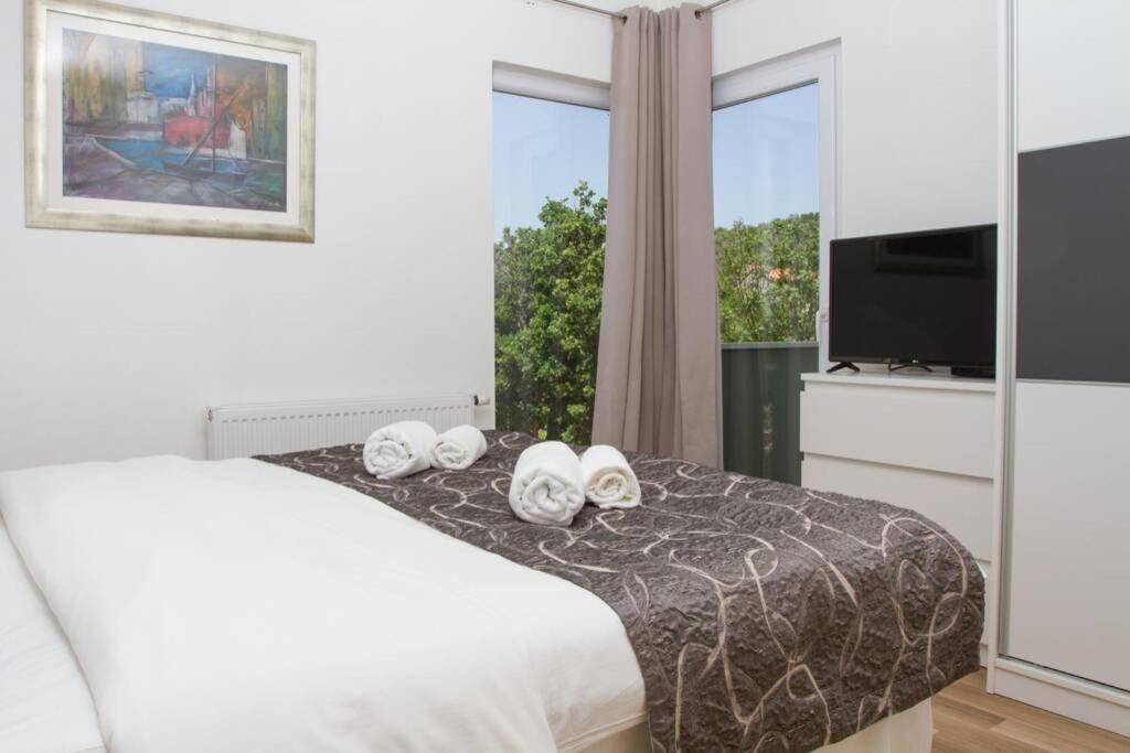 Holiday House Villa Bleu Korusce 外观 照片