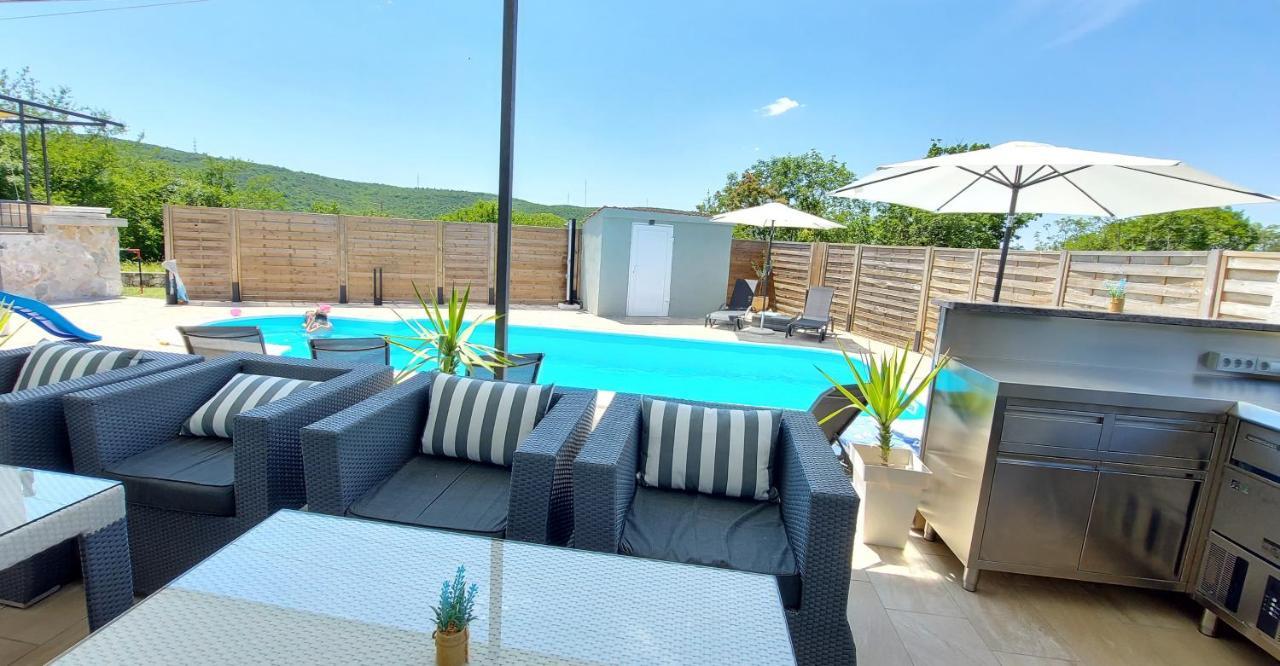 Holiday House Villa Bleu Korusce 外观 照片